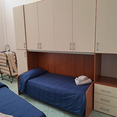 La Casa Di Checco Lägenhet Santa Maria di Castellabate Exteriör bild