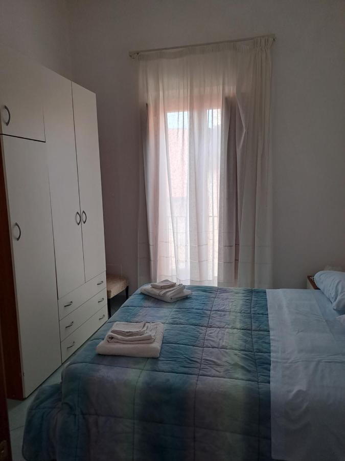 La Casa Di Checco Lägenhet Santa Maria di Castellabate Exteriör bild